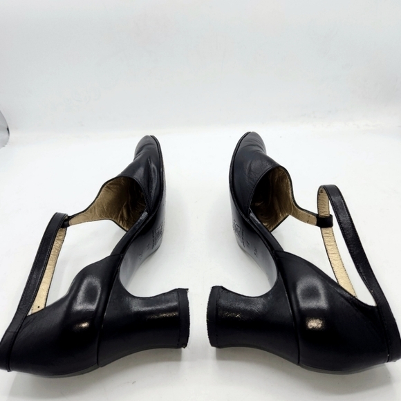 YVES SAINT LAURENT VINTAGE LEATHER T-STRAP ALMOND TOE MARY JANE SHOES BLACK 7.5 - Picture 9 of 15